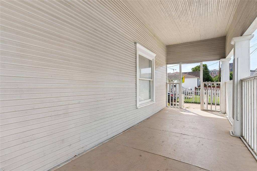 4112 Congress Avenue, Dallas, TX 75219 4112 Congress Avenue, Dallas, TX 75219