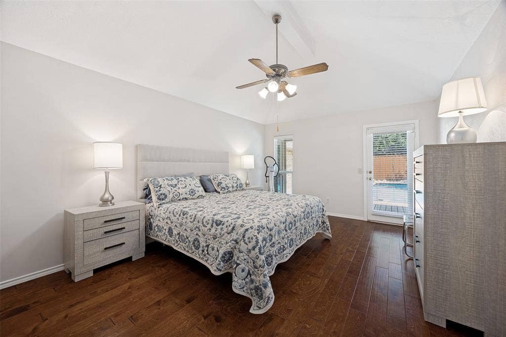 6223 Fox Trail, Dallas, TX 75248 Very spacious primary bedroom with access to the backyard pool area.