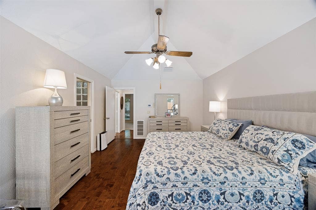 6223 Fox Trail, Dallas, TX 75248 The tall vaulted ceiling makes this large bedroom feel even bigger!