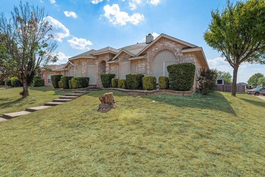 1557 Aberdeen Drive, Lancaster, TX 75134 1557 Aberdeen Drive, Lancaster, TX 75134