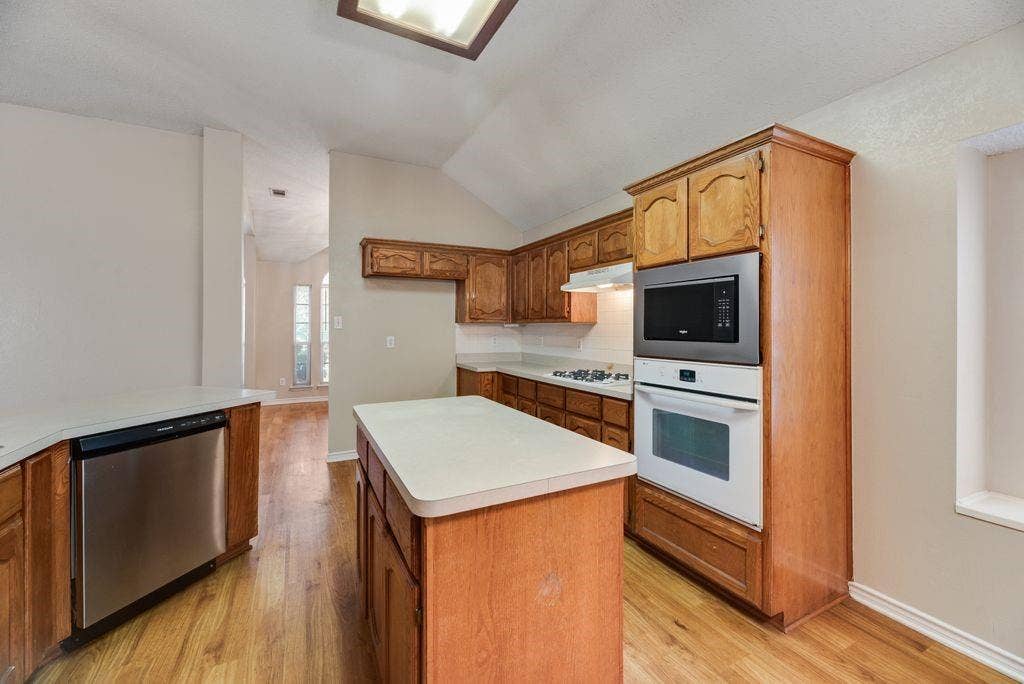 1557 Aberdeen Drive, Lancaster, TX 75134 1557 Aberdeen Drive, Lancaster, TX 75134