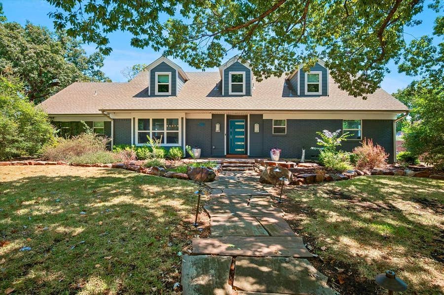 Property photo for 14010 Carillon Drive, Dallas, TX
