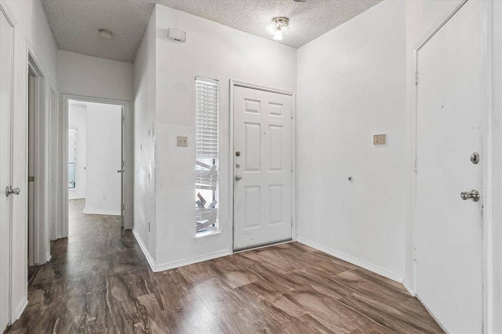 720 Ford Drive, Cedar Hill, TX 75104 720 Ford Drive, Cedar Hill, TX 75104