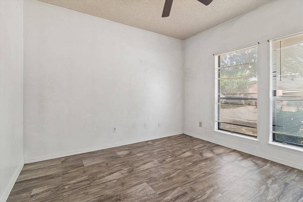 720 Ford Drive, Cedar Hill, TX 75104 720 Ford Drive, Cedar Hill, TX 75104