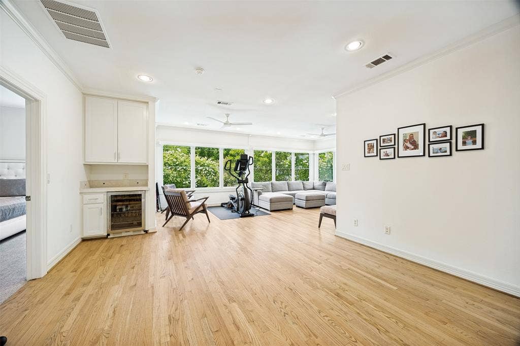 4137 Southwestern Boulevard, University Park, TX 75225 4137 Southwestern Boulevard, University Park, TX 75225