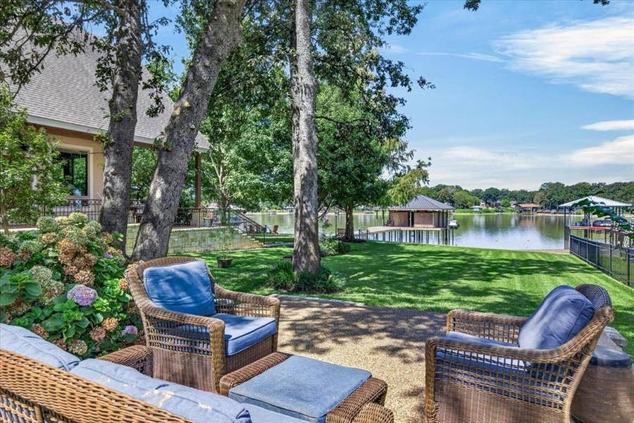Property photo for 117 Arrowhead Way, Mabank, TX