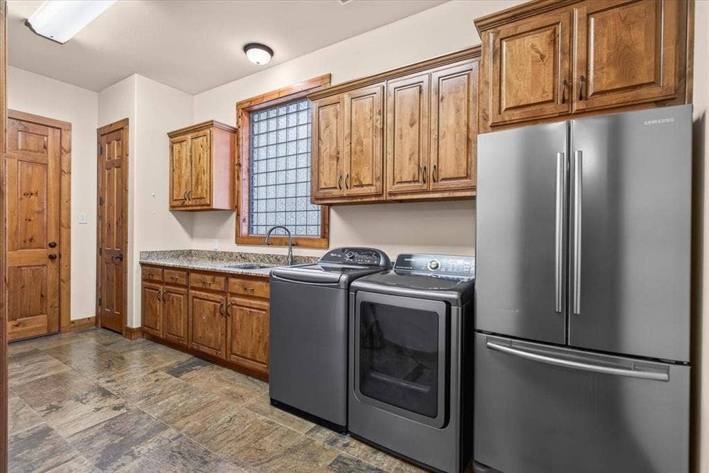 117 Arrowhead Way, Mabank, TX 75156 117 Arrowhead Way, Mabank, TX 75156