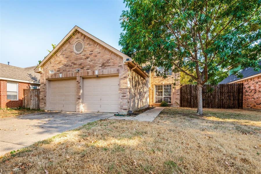 Property photo for 2116 Pritchard Drive, Grapevine, TX