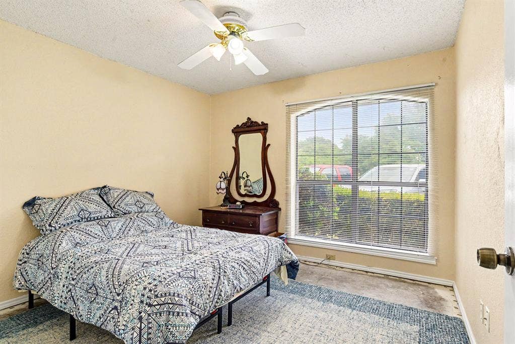 5309 Deep Canyon Drive, Garland, TX 75043 Secondary bedroom
