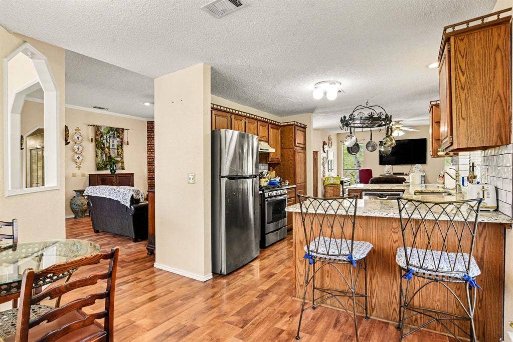 5309 Deep Canyon Drive, Garland, TX 75043 5309 Deep Canyon Drive, Garland, TX 75043