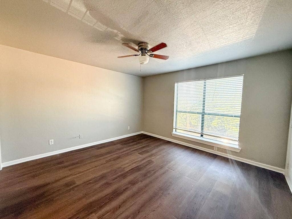 808 Blaylock Drive, #201, Dallas, TX 75203 808 Blaylock Drive, #201, Dallas, TX 75203