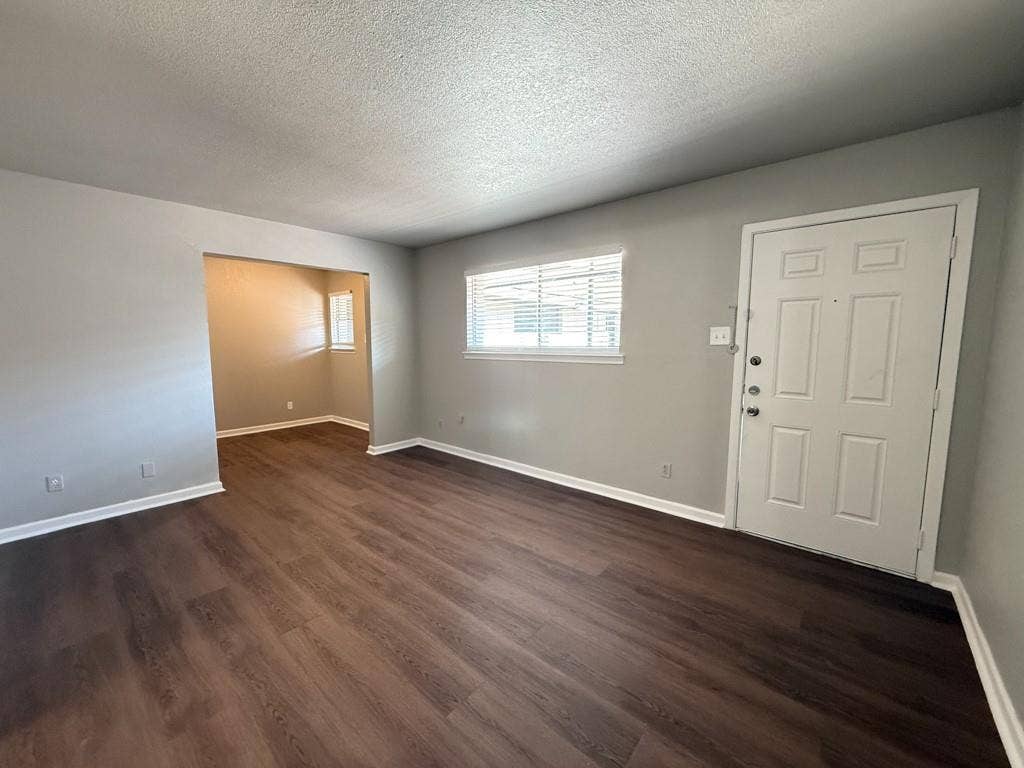 808 Blaylock Drive, #202, Dallas, TX 75203