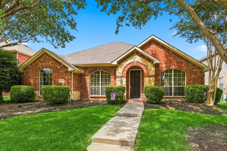 Property photo for 423 Fox Trail, Allen, TX