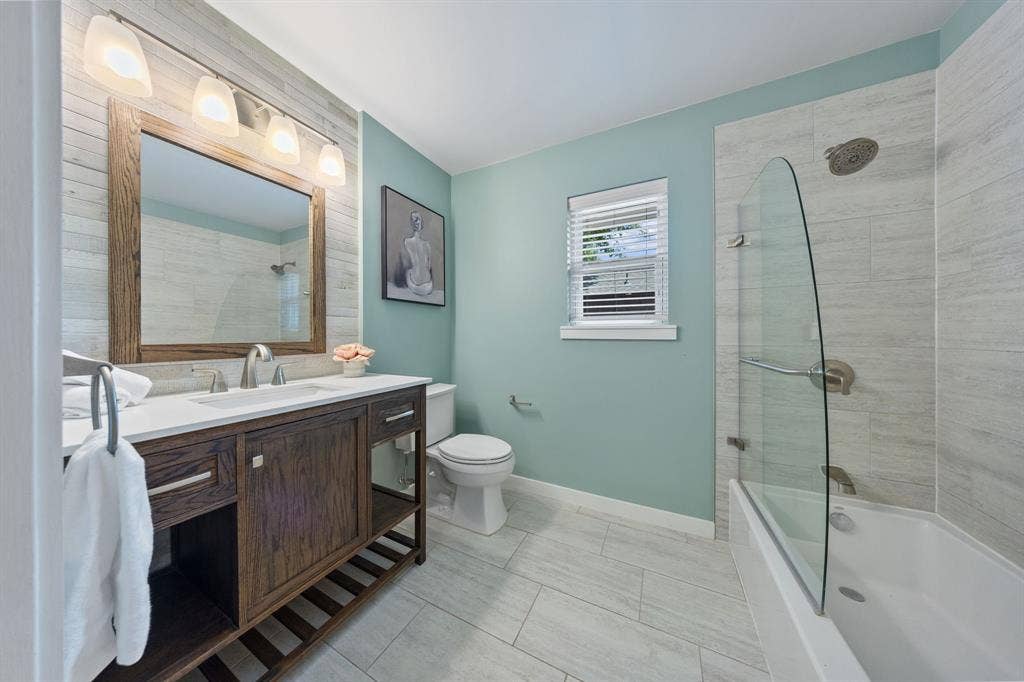 10412 Silverock Drive, Dallas, TX 75218