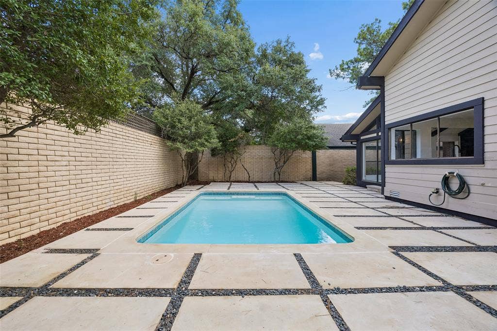 3704 Millswood Drive, Irving, TX 75062 3704 Millswood Drive, Irving, TX 75062