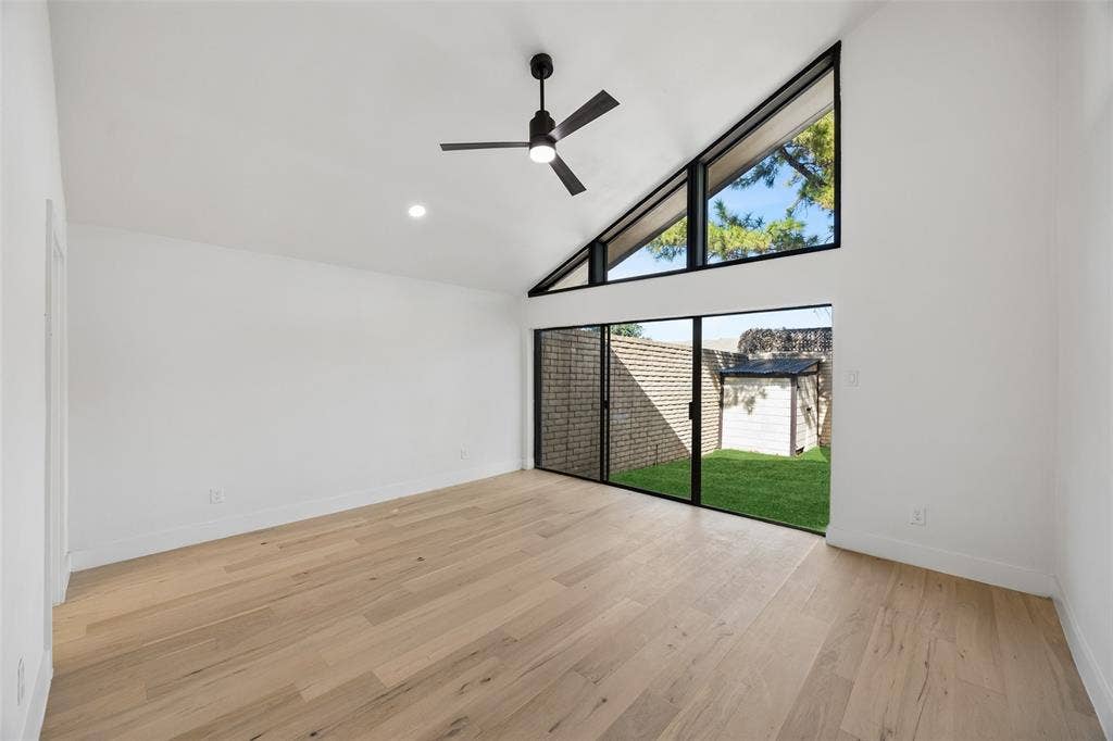 3704 Millswood Drive, Irving, TX 75062 3704 Millswood Drive, Irving, TX 75062