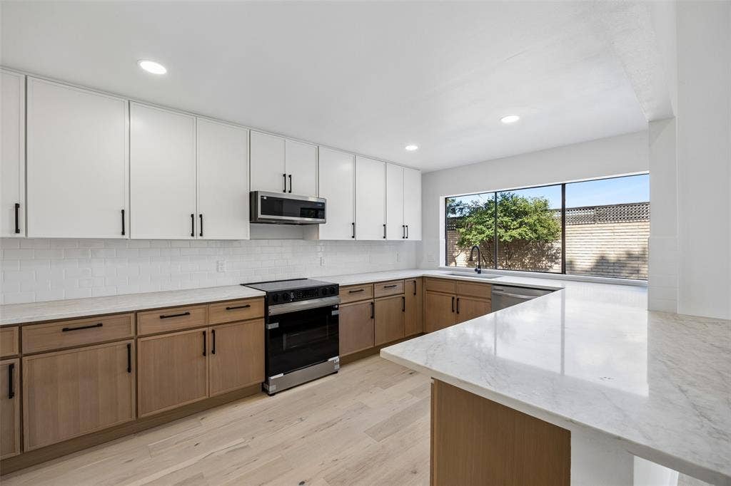 3704 Millswood Drive, Irving, TX 75062 3704 Millswood Drive, Irving, TX 75062