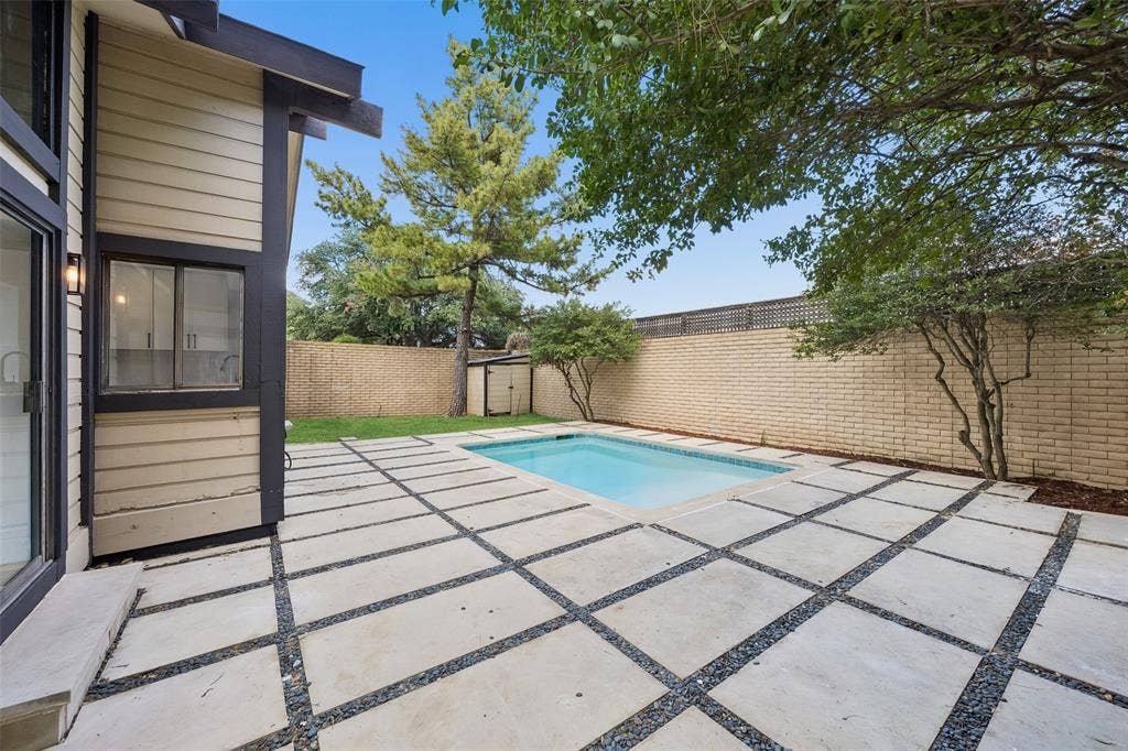 3704 Millswood Drive, Irving, TX 75062 3704 Millswood Drive, Irving, TX 75062