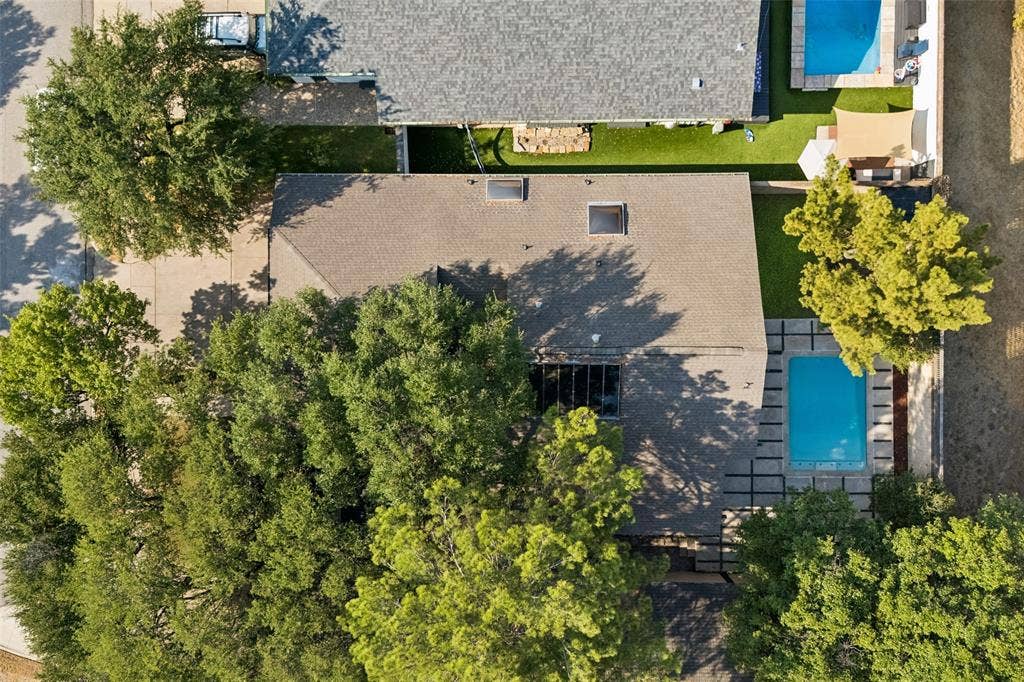 3704 Millswood Drive, Irving, TX 75062 3704 Millswood Drive, Irving, TX 75062