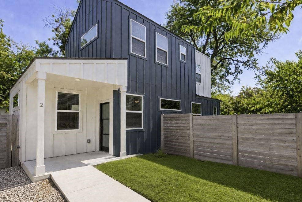 1042 Rosemont Street, #2, Austin, TX 78723 1042 Rosemont Street, #2, Austin, TX 78723