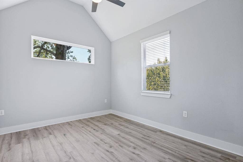 1042 Rosemont Street, #2, Austin, TX 78723 1042 Rosemont Street, #2, Austin, TX 78723