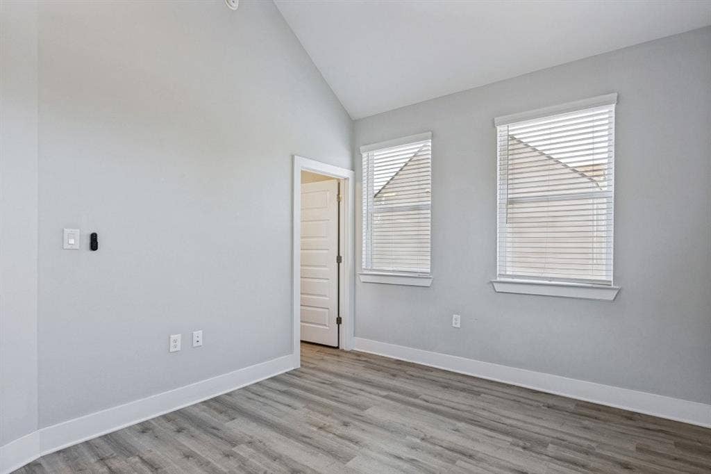1042 Rosemont Street, #2, Austin, TX 78723 1042 Rosemont Street, #2, Austin, TX 78723