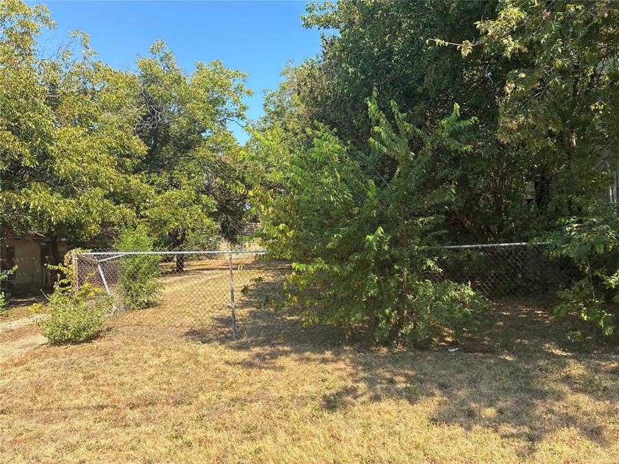 Property photo for 2311 Knight Street, Dallas, TX
