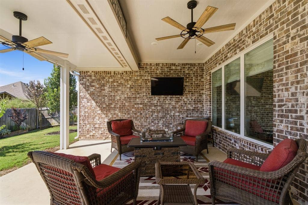 7271 Rolling Acres Place, Tyler, TX 75707 7271 Rolling Acres Place, Tyler, TX 75707