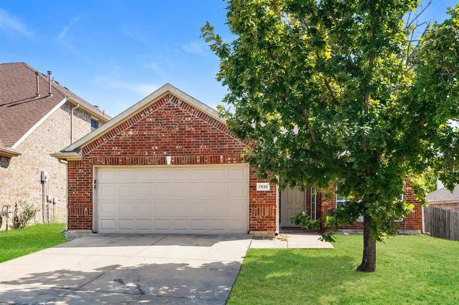 Property photo for 7932 Glenway Drive, Dallas, TX