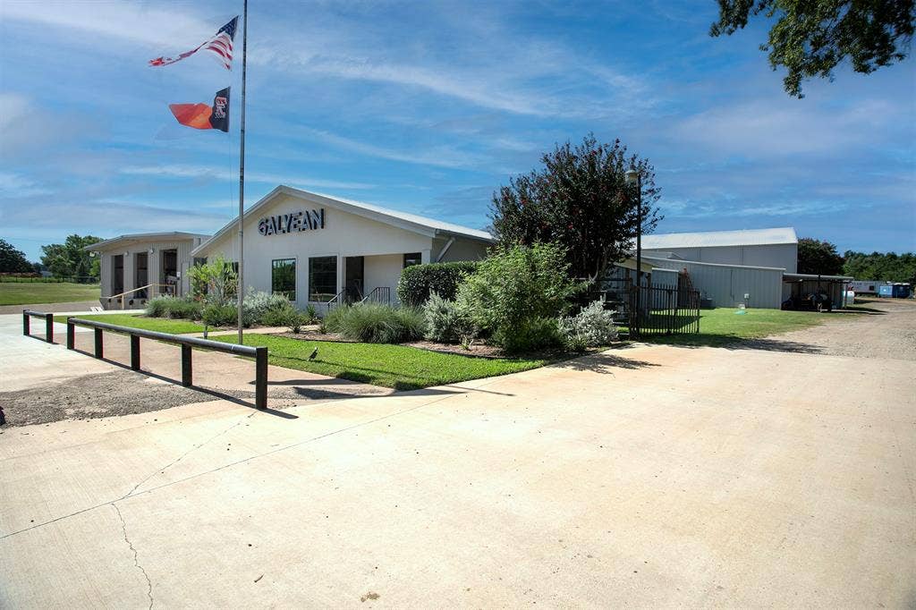 15393 State Highway 64, Tyler, TX 75704 15393 State Highway 64, Tyler, TX 75704