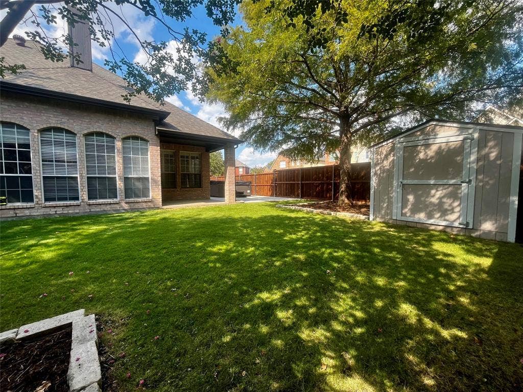 4100 Burnhill Drive, Plano, TX 75024 Big yard and so pretty!