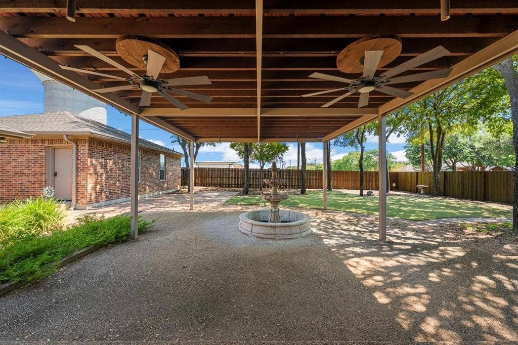 2324 Paddington Way, Waco, TX 76655 2324 Paddington Way, Waco, TX 76655