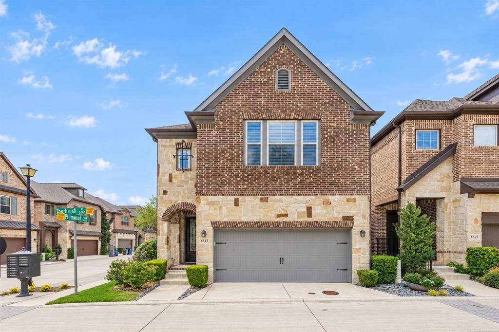 8615 Thorbrush Place, Dallas, TX 75238 8615 Thorbrush Place, Dallas, TX 75238