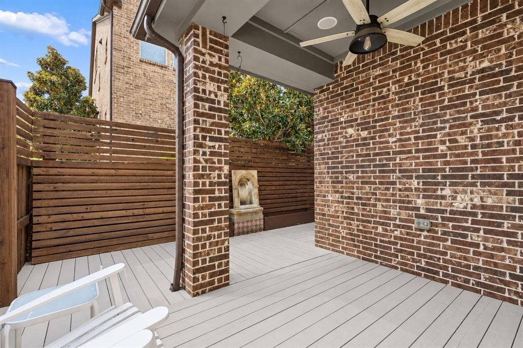 8615 Thorbrush Place, Dallas, TX 75238 8615 Thorbrush Place, Dallas, TX 75238