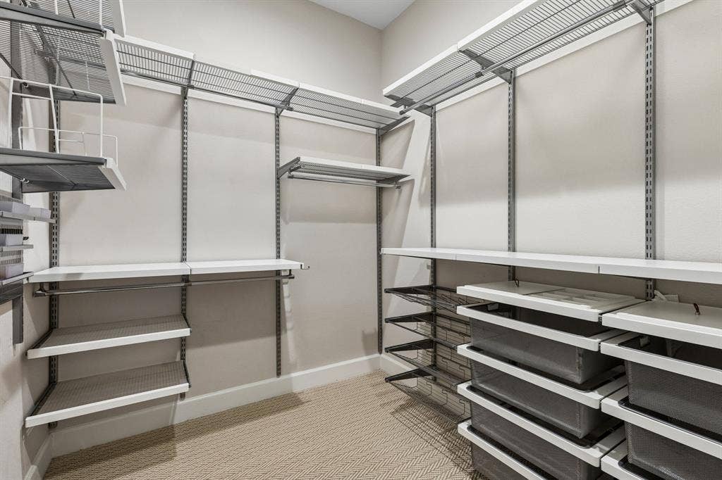 8615 Thorbrush Place, Dallas, TX 75238 8615 Thorbrush Place, Dallas, TX 75238