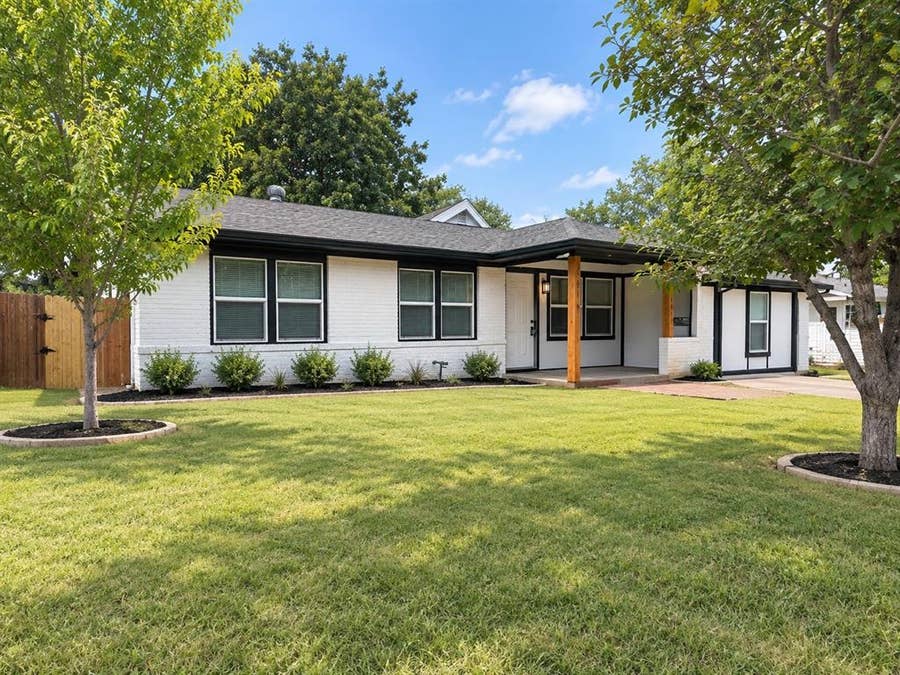 Property photo for 1918 Proctor Drive, Grand Prairie, TX