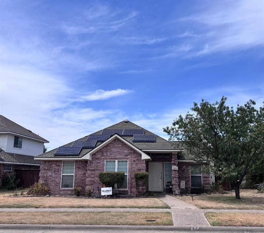 Property photo for 804 Inland Lane, McKinney, TX