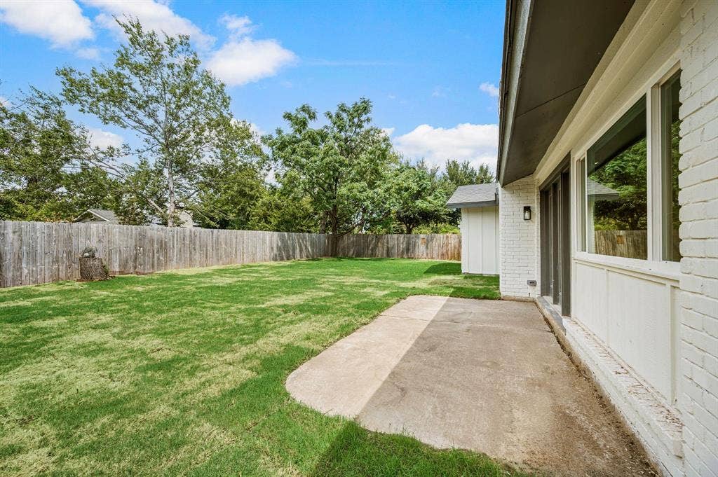 1003 Summit Circle, Carrollton, TX 75006 1003 Summit Circle, Carrollton, TX 75006