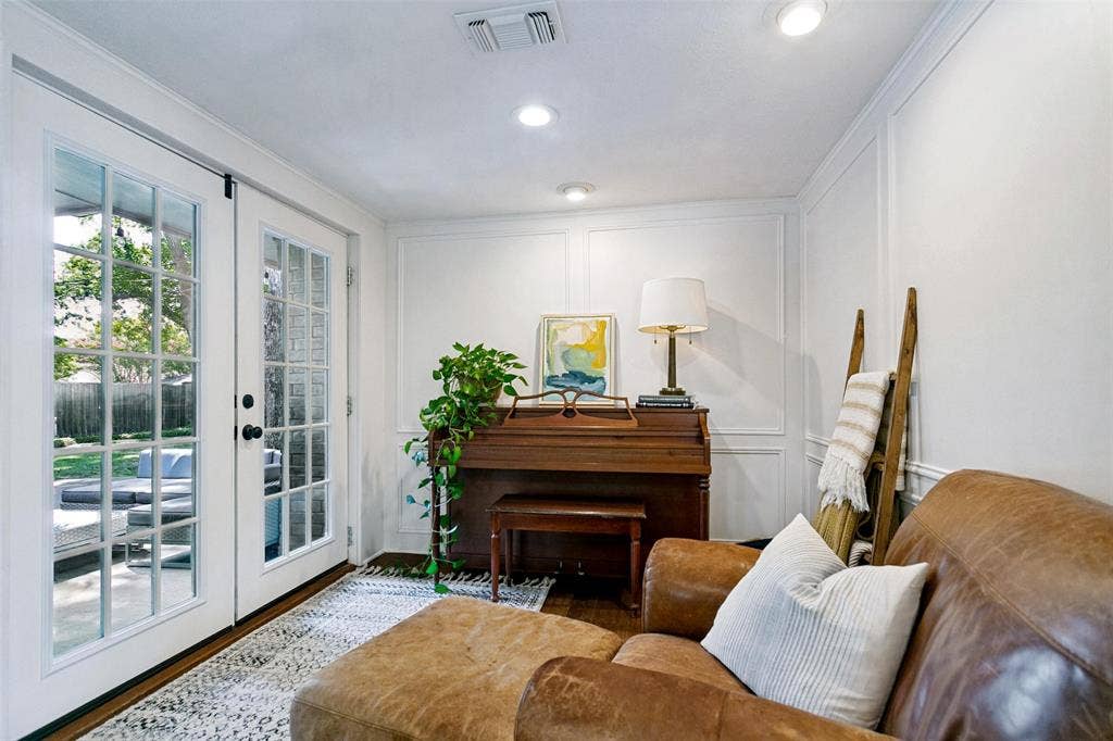 2736 Grandview Drive, Plano, TX 75075 2736 Grandview Drive, Plano, TX 75075