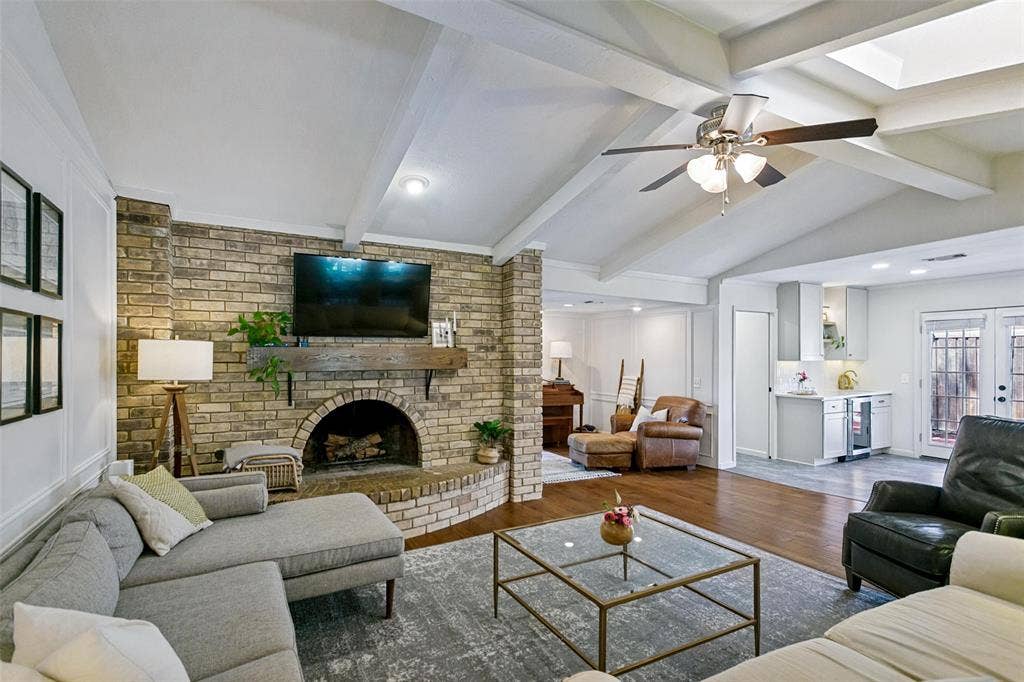 2736 Grandview Drive, Plano, TX 75075 2736 Grandview Drive, Plano, TX 75075
