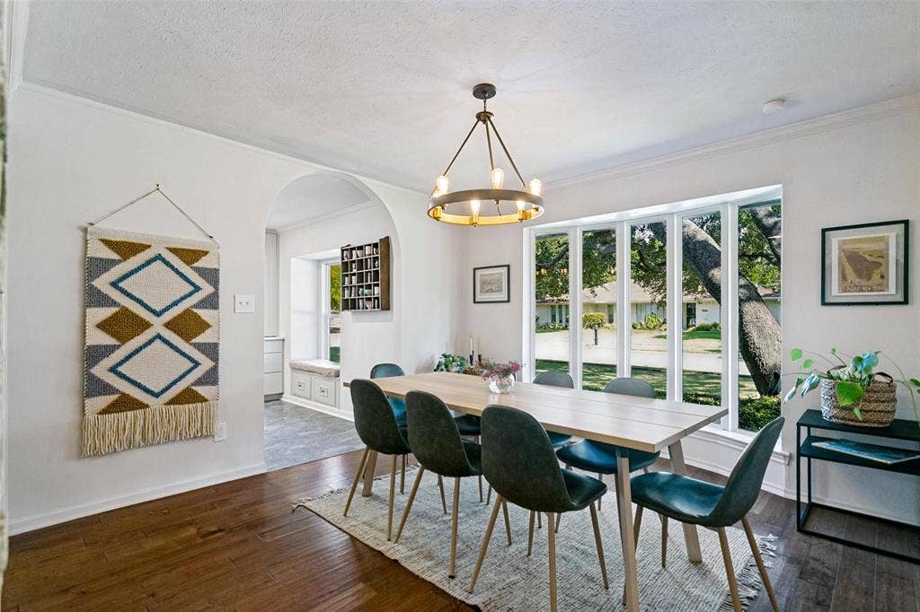 2736 Grandview Drive, Plano, TX 75075 2736 Grandview Drive, Plano, TX 75075