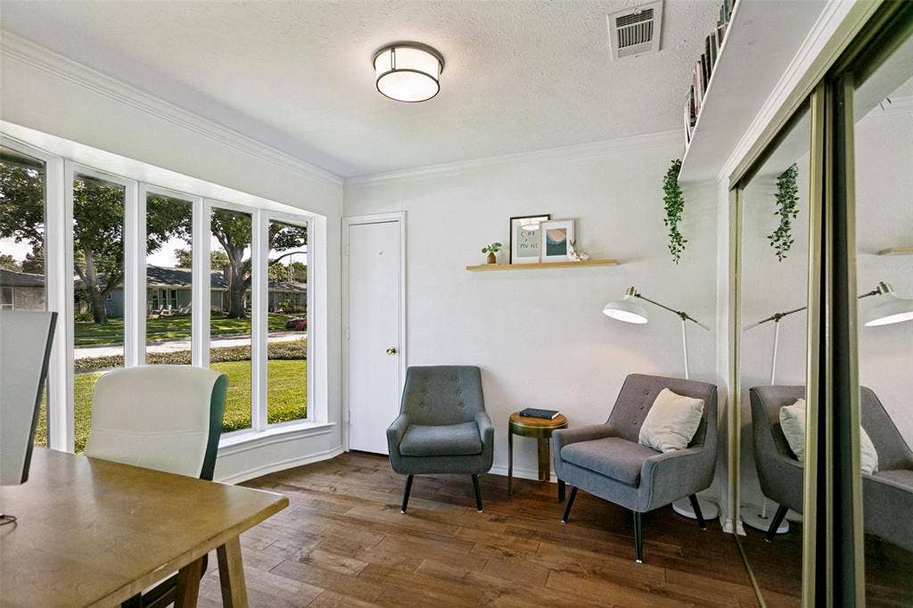 2736 Grandview Drive, Plano, TX 75075 2736 Grandview Drive, Plano, TX 75075