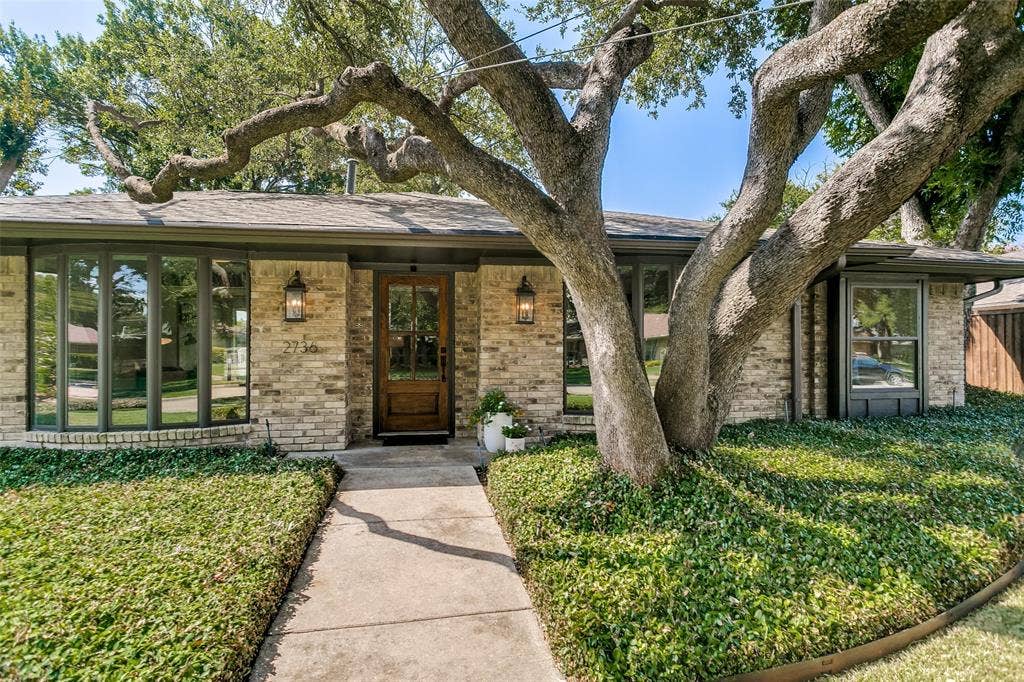 2736 Grandview Drive, Plano, TX 75075 2736 Grandview Drive, Plano, TX 75075