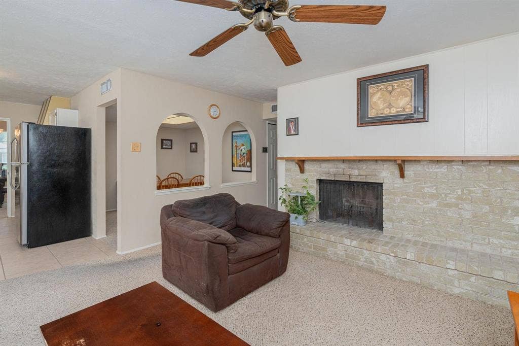 1201 Whitehall Drive, Plano, TX 75023 1201 Whitehall Drive, Plano, TX 75023