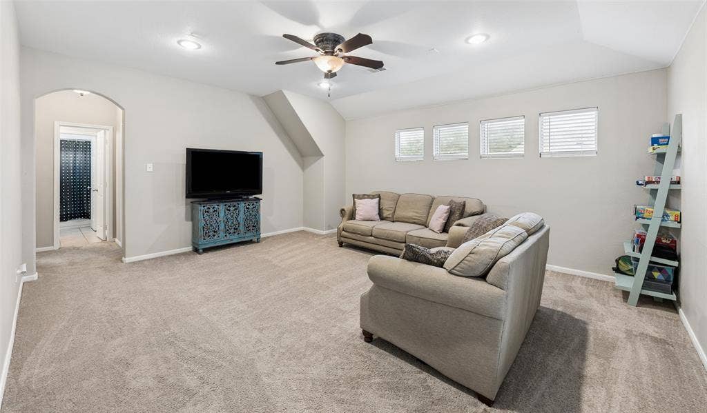 1301 Bramble Lane, Mansfield, TX 76063