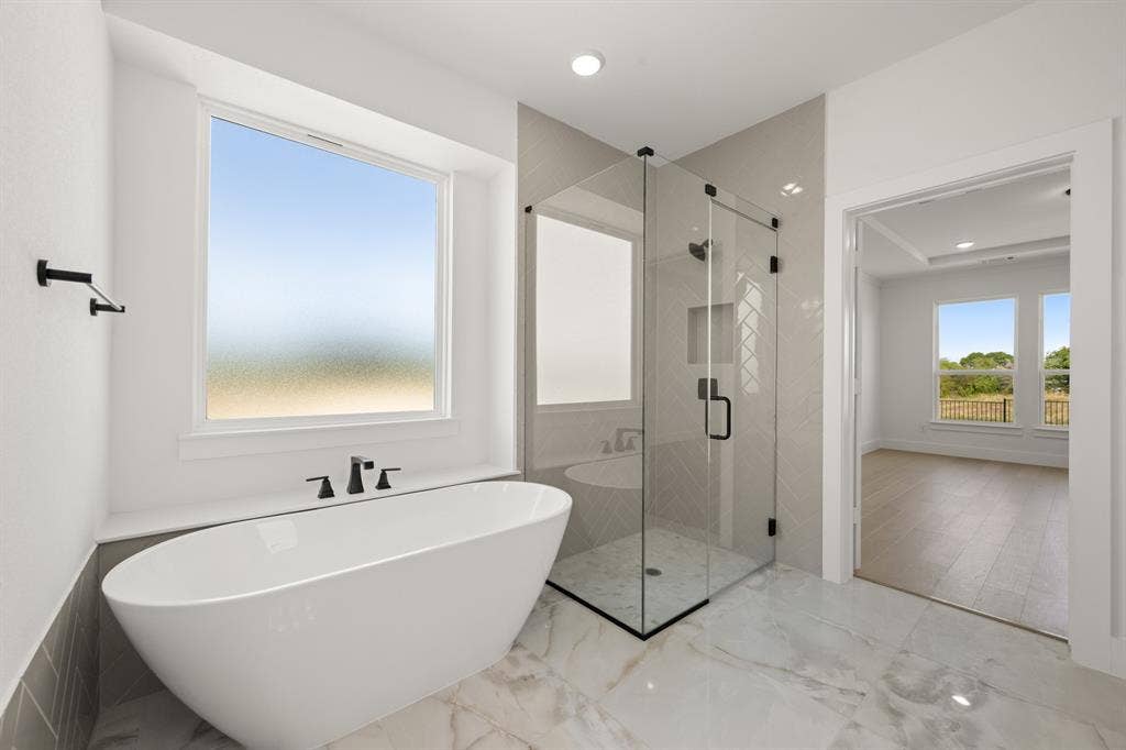 1610 Whisperwood- Primary Suite-5
