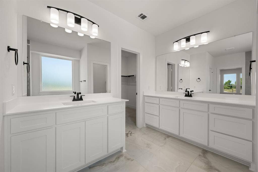 1610 Whisperwood- Primary Suite-4