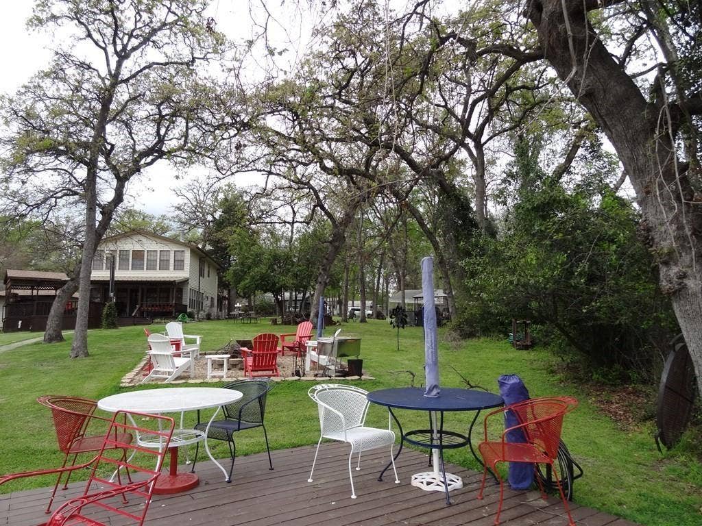 2052 Kanakoa Dr North, Tool, TX 75143 2052 Kanakoa Dr North, Tool, TX 75143