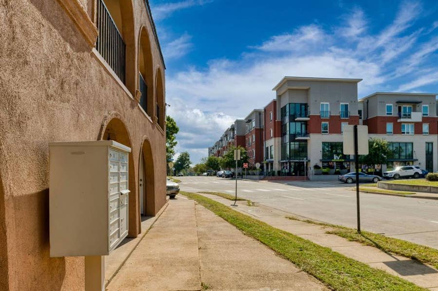Property photo for 811 S Mesquite Street, #7, Arlington, TX