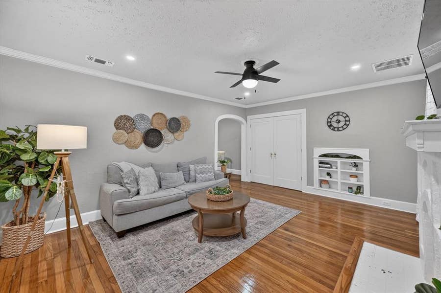 Property photo for 3217 Greene Avenue, Fort Worth, TX
